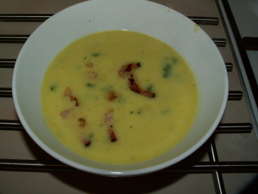 Fotka uživatele akrim k receptu Cuketová polévka s kari kořením