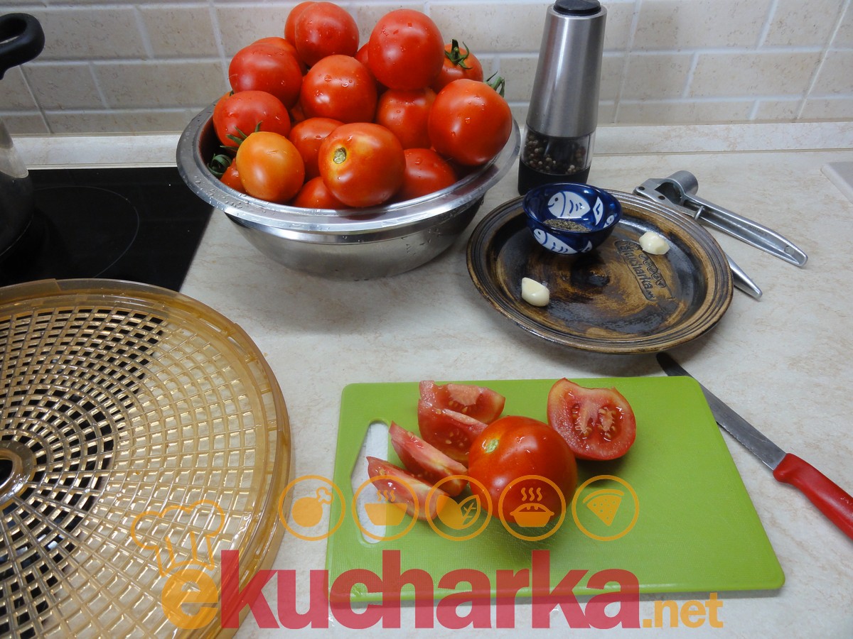 Sušená rajčata v olivovém oleji